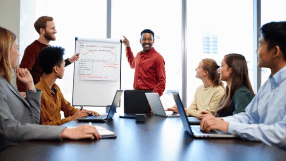 
                                                          Chef de projet en e-learning : comment se former au management de projet à distance ?
                              