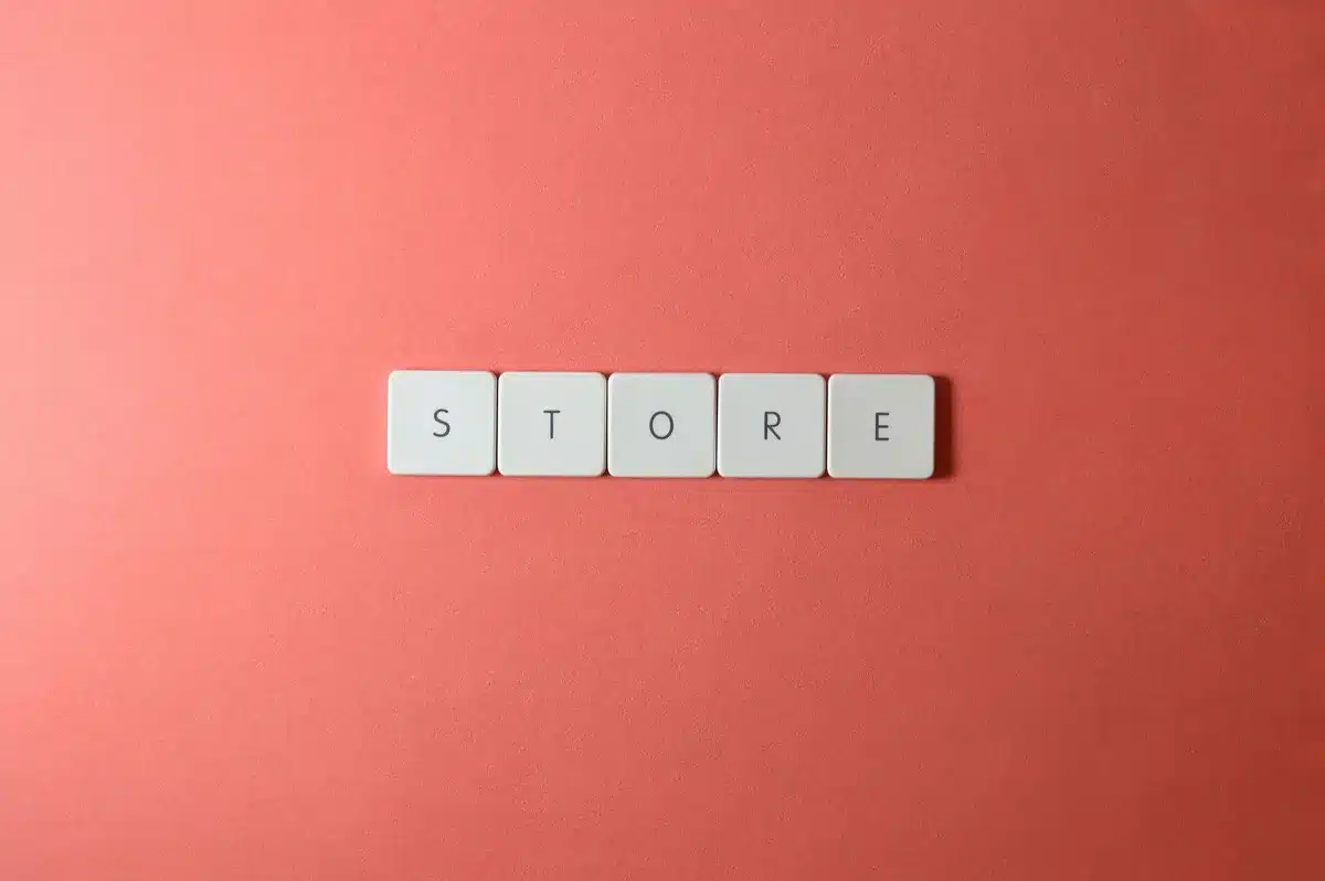 Interface de boutique en ligne personnalisée avec éléments de marque et design